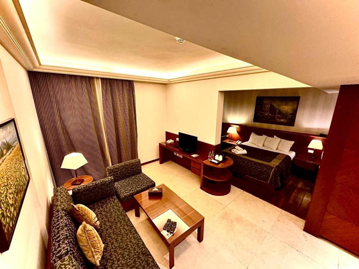 King Suites Hotel Beirut Exterior photo