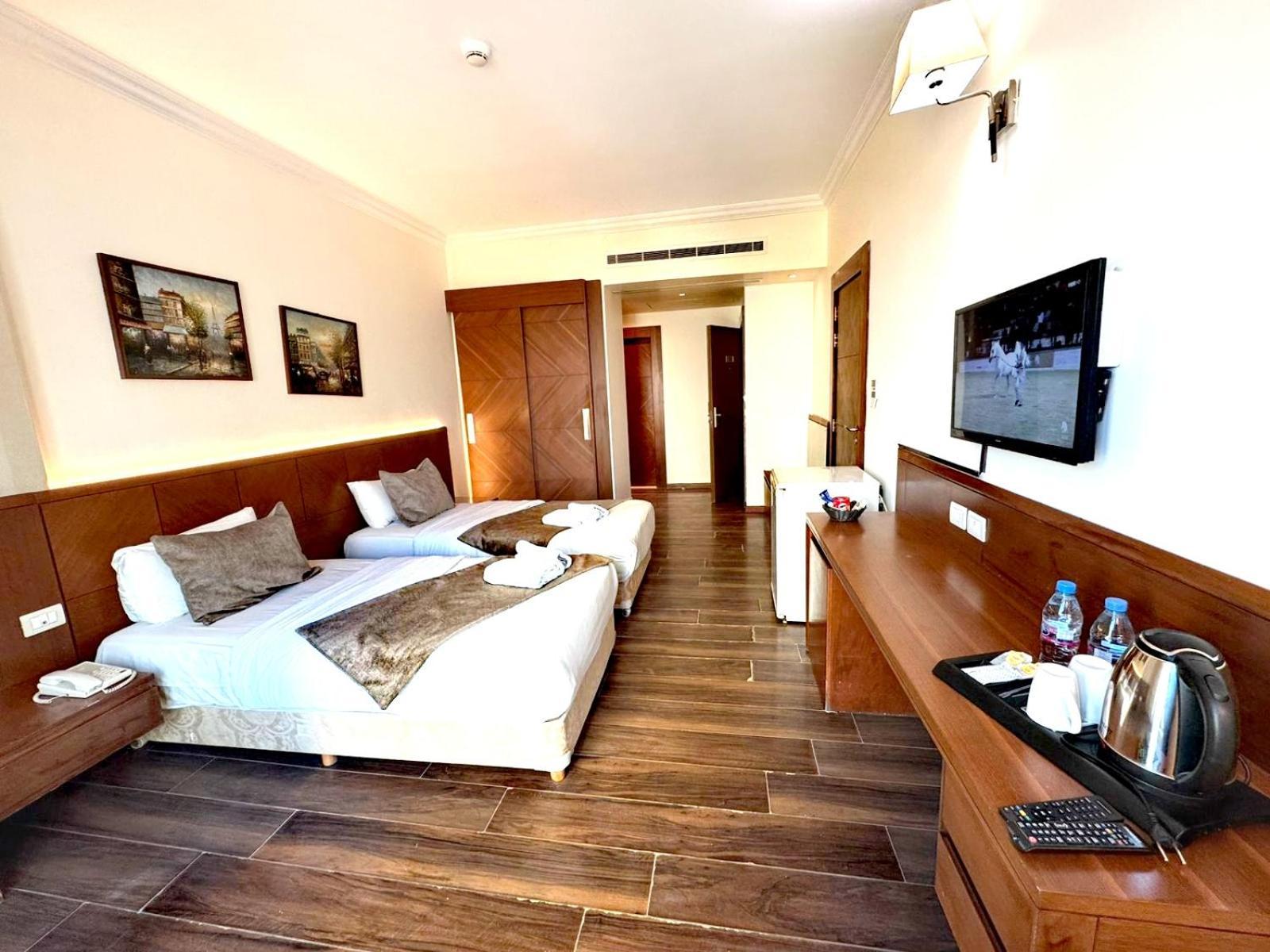 King Suites Hotel Beirut Exterior photo