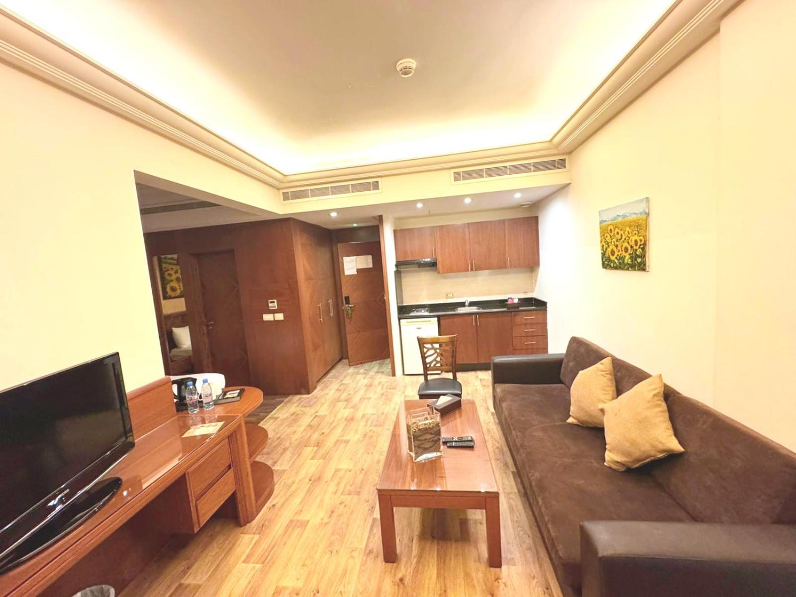 King Suites Hotel Beirut Exterior photo